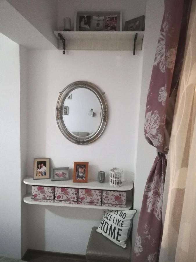 Flomar By The Sea Apartment Mangalia Ngoại thất bức ảnh